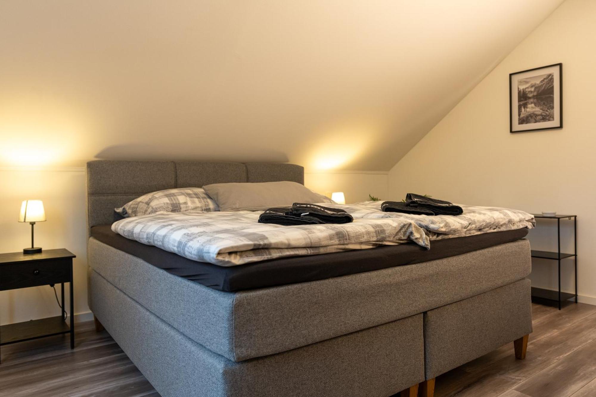 Ganzes Ferienhaus In Leipzig Mit Garage Und Fussbodenheizung Exteriör bild