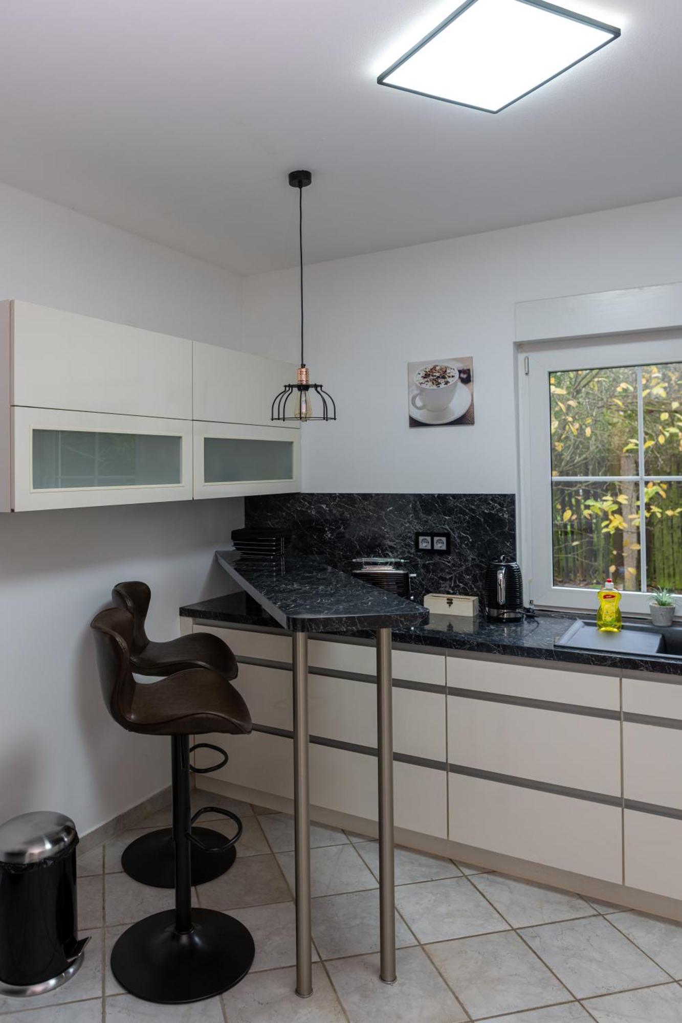 Ganzes Ferienhaus In Leipzig Mit Garage Und Fussbodenheizung Exteriör bild