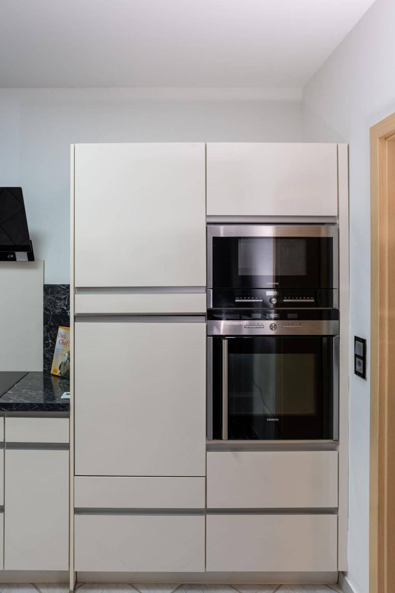 Ganzes Ferienhaus In Leipzig Mit Garage Und Fussbodenheizung Exteriör bild